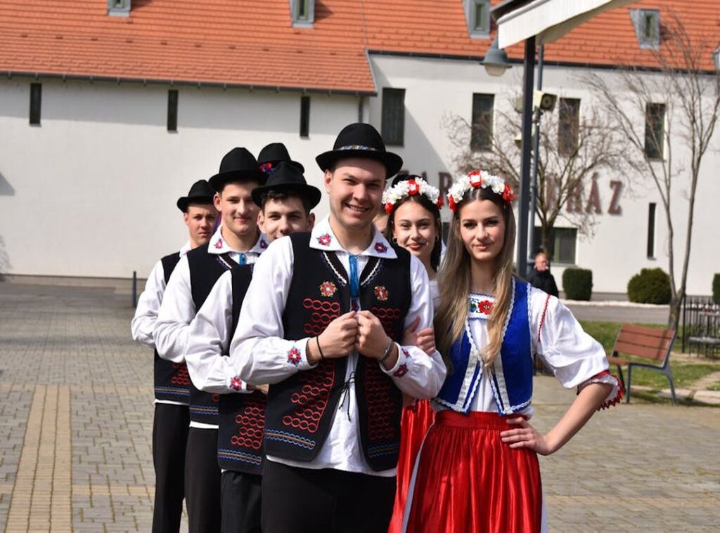 pionýrský kroj prodej